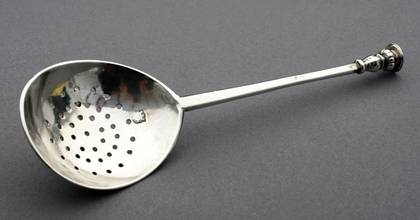 Charles I Seal Top Silver Communion Spoon - Daniel Cary, First Fifteen London Spoonmaker